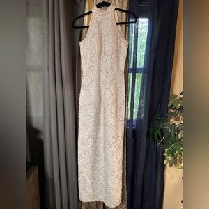 David’s Bridal Michaelangelo Embellished Wedding Gown Size:4